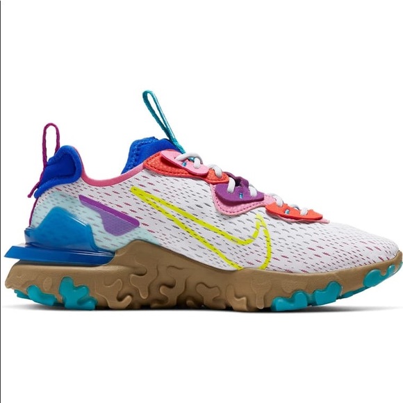 NIKE React Vision in Photon Dust/Hyper Blue - Picture 3 of 8